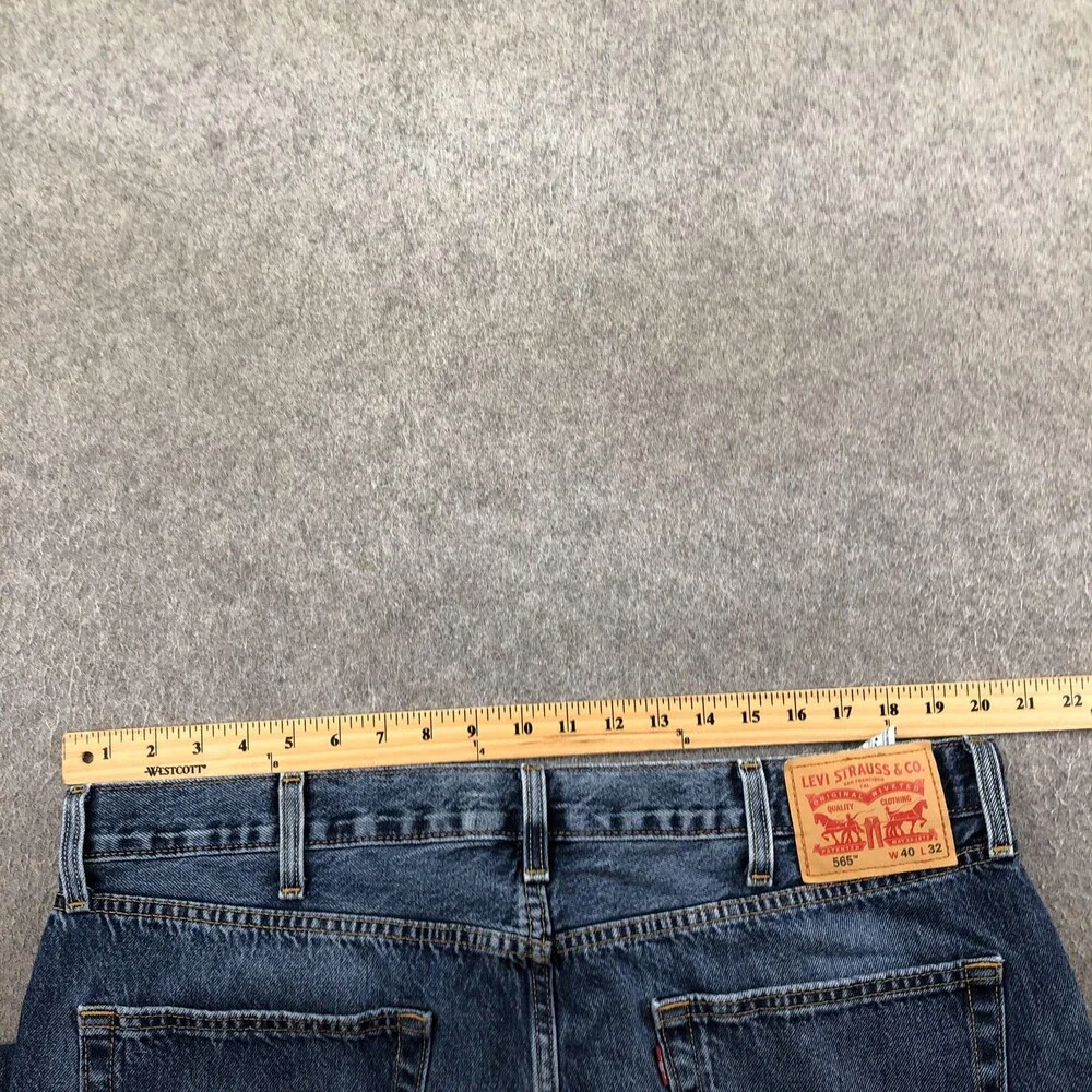 Levis 565 Jeans Mens 40x30 Blue Medium Wash Relaxed Straight Denim Pants Casual